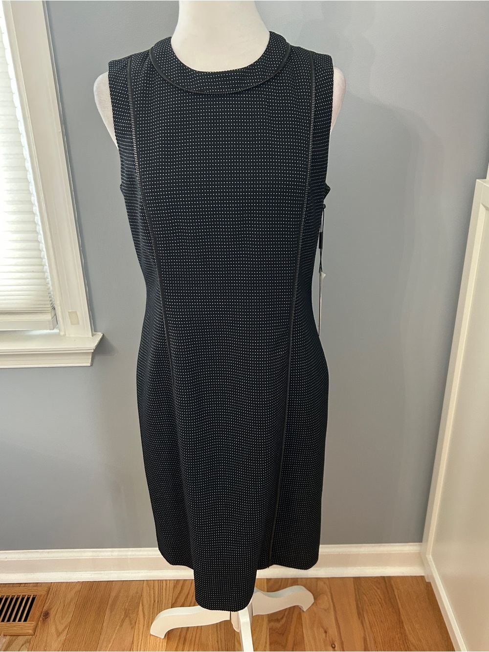 NWT Karl Lagerfeld Paris Black White Polka Dot Sheath Dress Zipper Trim Size 6